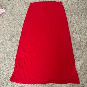Hybrid & Company Vibrant Red Maxi Skirt
